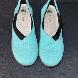 Cloudsteppers by Clarks Teal Slip-On Flats